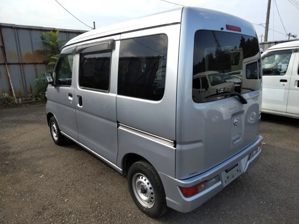 Daihatsu Hijet Cargo S321V 2021